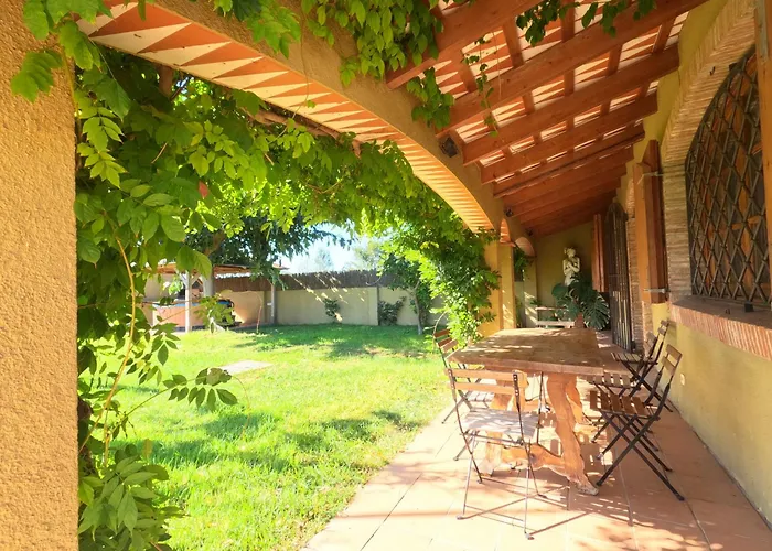 Amazing For Big Groups In The Place Of Costa Brava فيلة