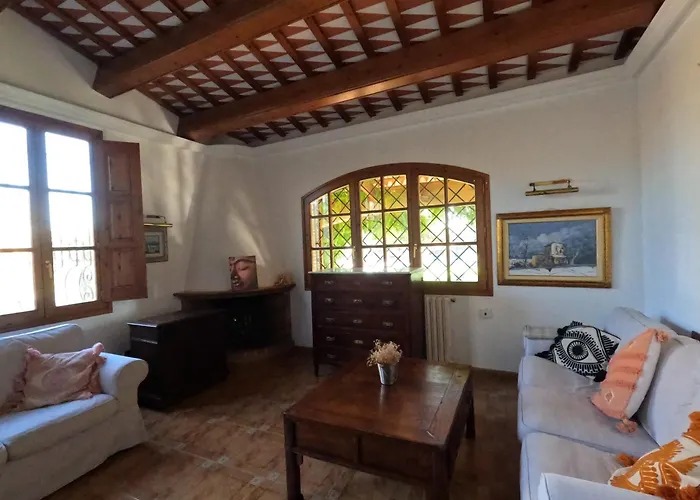 Amazing For Big Groups In The Place Of Costa Brava