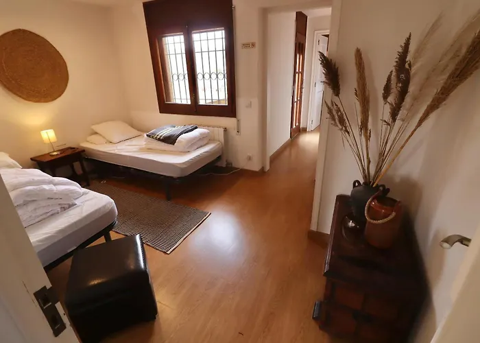 فيلة Amazing For Big Groups In The Place Of Costa Brava بالاموس